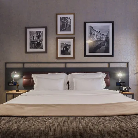 Ax The Saint John Hotell 4*